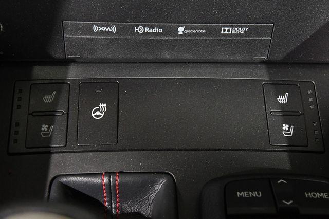 2016 Lexus IS ort photo