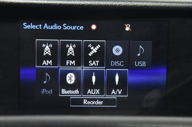 2016 Lexus IS ort photo