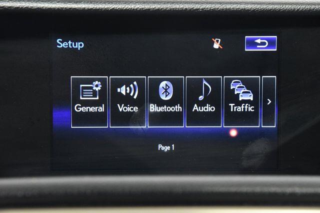 2016 Lexus IS ort photo