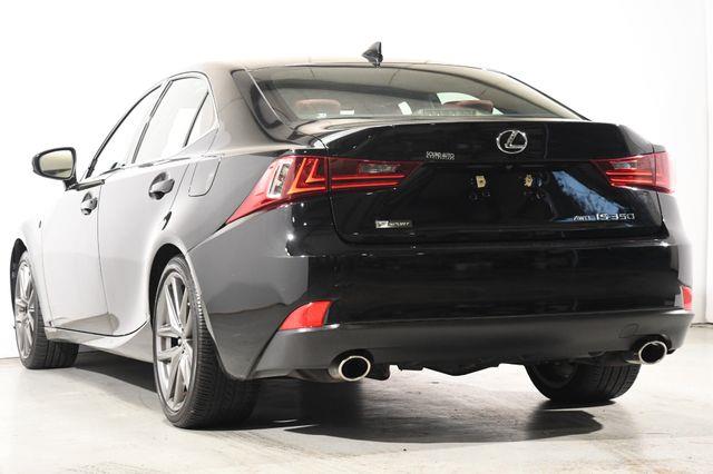 2016 Lexus IS ort photo