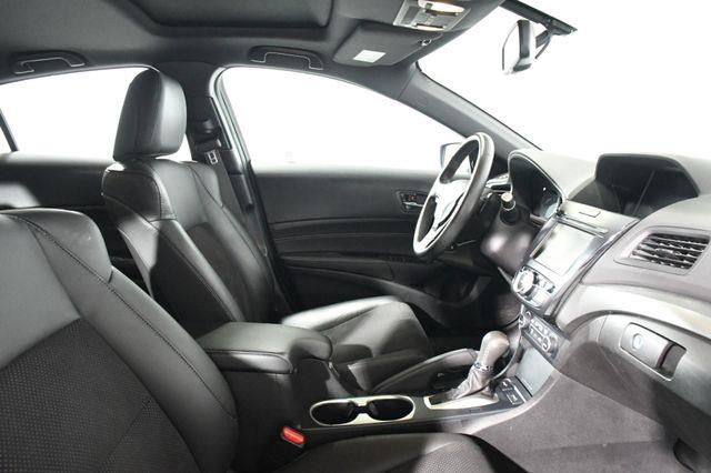 2016 Acura Ilx A-spec w/Technology Plus/A-SPEC Pkg photo