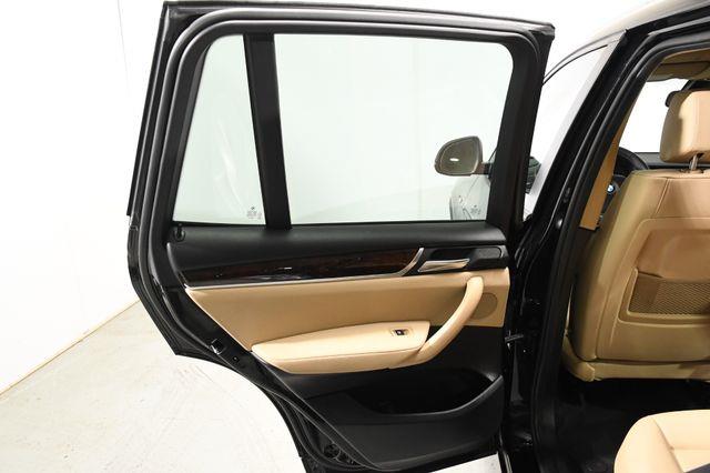 2016 BMW X3 xDrive28i Nav /Sunroof /Heated Seats photo