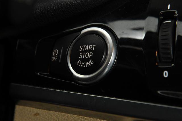 2016 BMW X3 xDrive28i Nav /Sunroof /Heated Seats photo