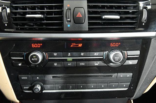 2016 BMW X3 xDrive28i Nav /Sunroof /Heated Seats photo