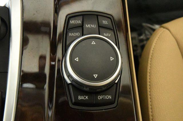 2016 BMW X3 xDrive28i Nav /Sunroof /Heated Seats photo