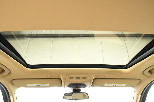 2016 BMW X3 xDrive28i Nav /Sunroof /Heated Seats photo