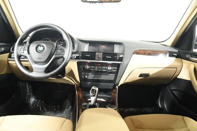 2016 BMW X3 xDrive28i Nav /Sunroof /Heated Seats photo