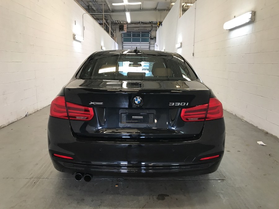 2017 BMW 3-Series 330i xDrive Sedan South Africa photo