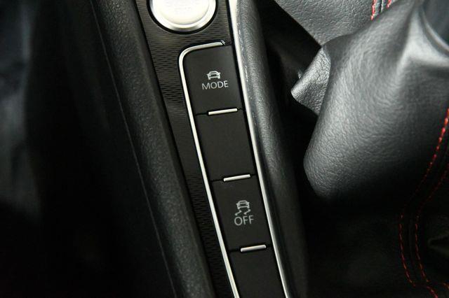 2016 Volkswagen Golf Gti SE photo