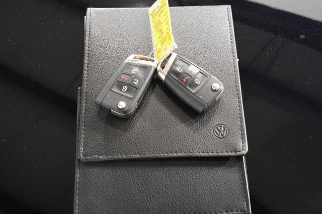 2016 Volkswagen Golf Gti SE photo
