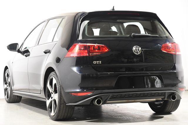 2016 Volkswagen Golf Gti SE photo