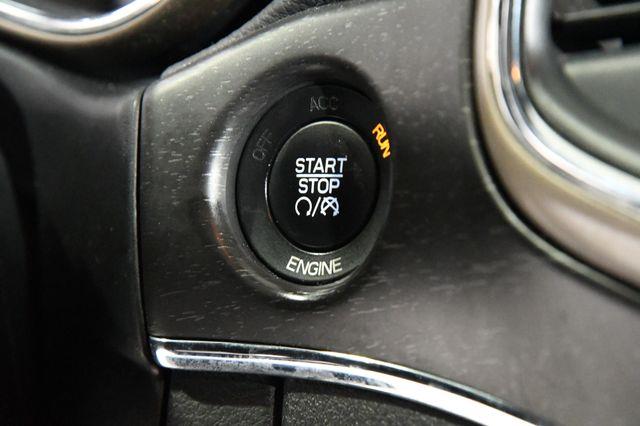 2015 Jeep Grand Cherokee Limited w/ 20