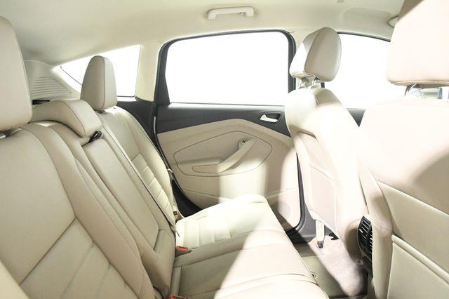 2016 Ford C-Max Energi SEL photo
