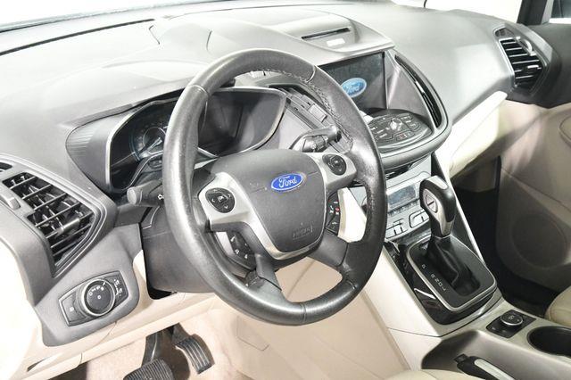 2016 Ford C-Max Energi SEL photo