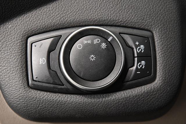 2016 Ford C-Max Energi SEL photo