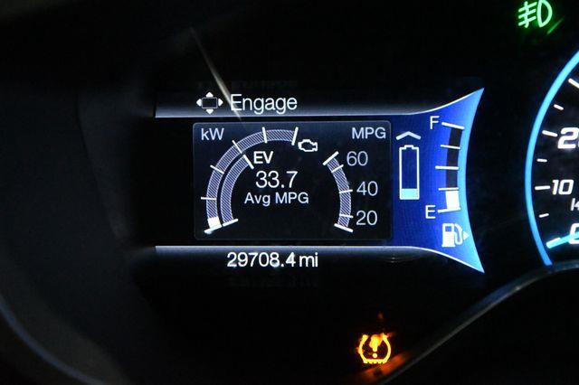 2016 Ford C-Max Energi SEL photo