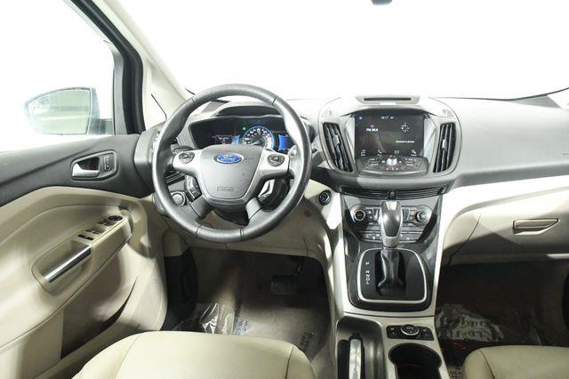 2016 Ford C-Max Energi SEL photo