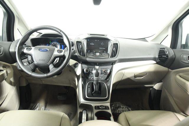 2016 Ford C-Max Energi SEL photo