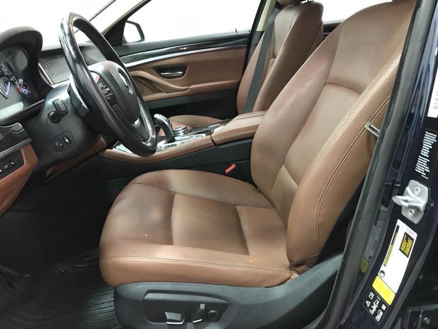 2016 BMW 5-Series 4dr Sdn 528i xDrive AWD photo