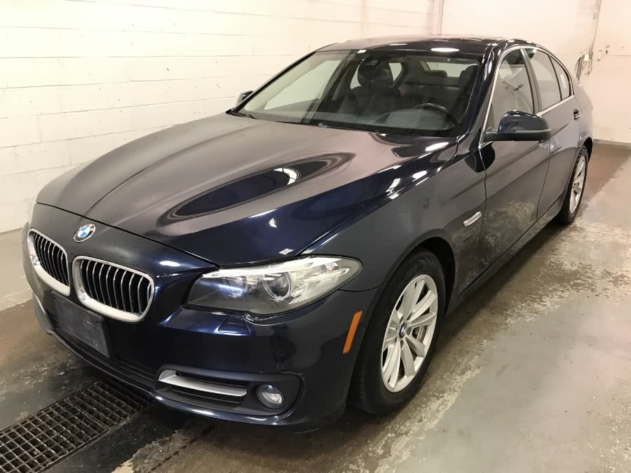 The 2016 BMW 5-Series 4dr Sdn 528i xDrive AWD photos