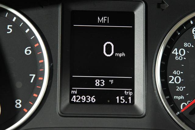 2016 Volkswagen Tiguan SE photo