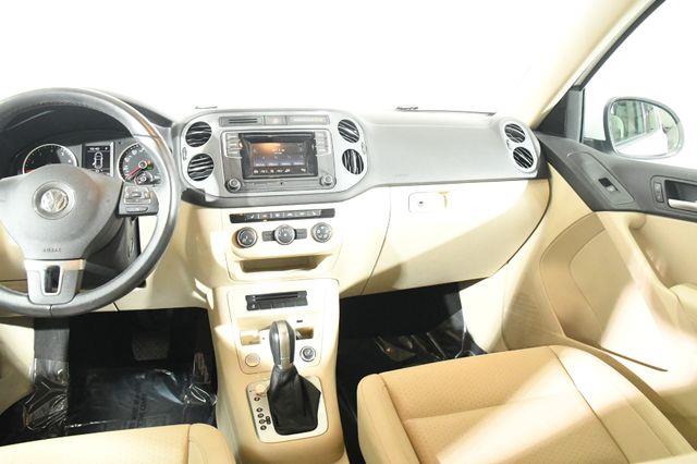 2016 Volkswagen Tiguan SE photo