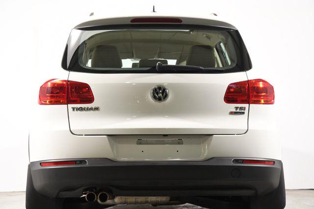 2016 Volkswagen Tiguan SE photo