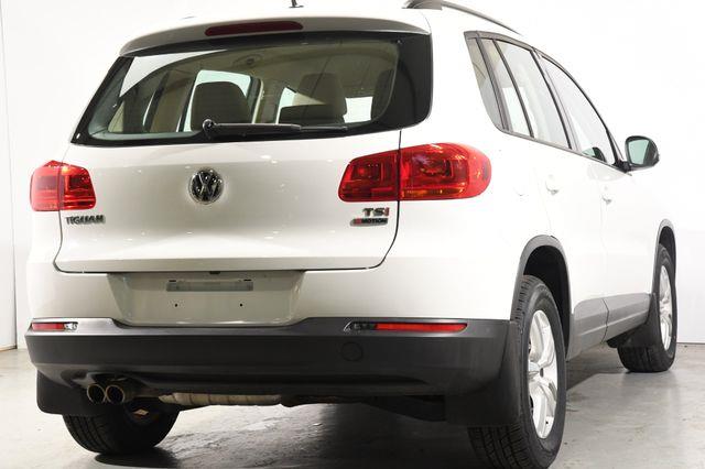 2016 Volkswagen Tiguan SE photo