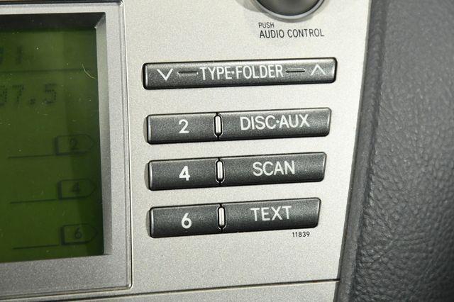 2010 Toyota Yaris photo