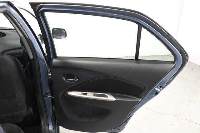 2010 Toyota Yaris photo