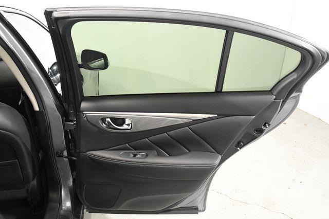 2015 Infiniti Q50 Premium w/ Nav & Heated Seats photo