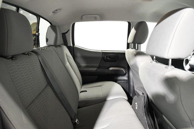 2016 Toyota Tacoma TRD Sport photo