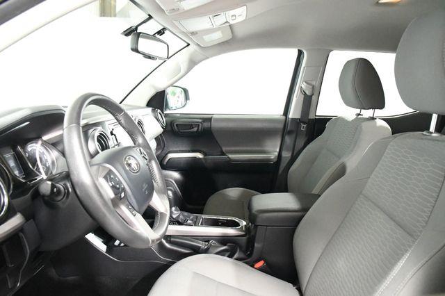 2016 Toyota Tacoma TRD Sport photo