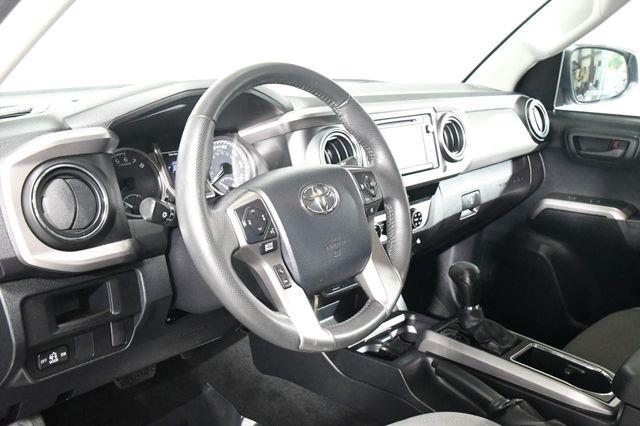 2016 Toyota Tacoma TRD Sport photo