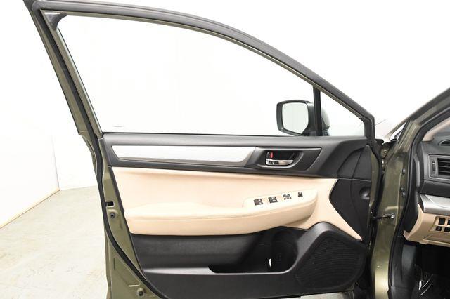2016 Subaru Outback 2.5i Premium photo