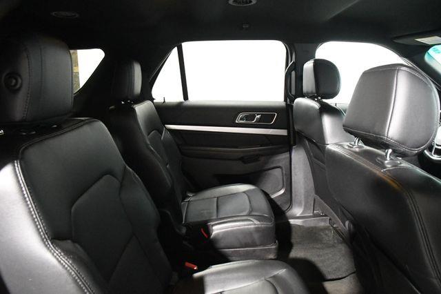 2016 Ford Explorer XLT w/ Nav & Heated Seats photo