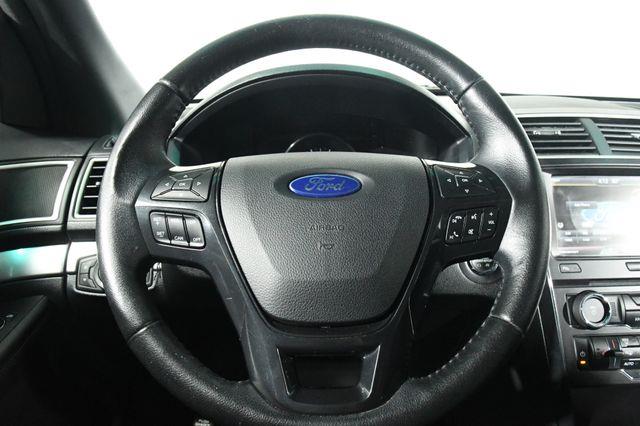 2016 Ford Explorer XLT w/ Nav & Heated Seats photo