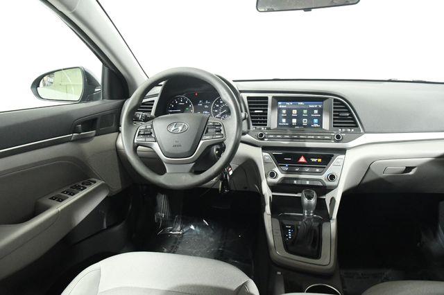 2017 Hyundai Elantra SE w/Tech photo