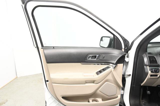 2015 Ford Explorer X photo
