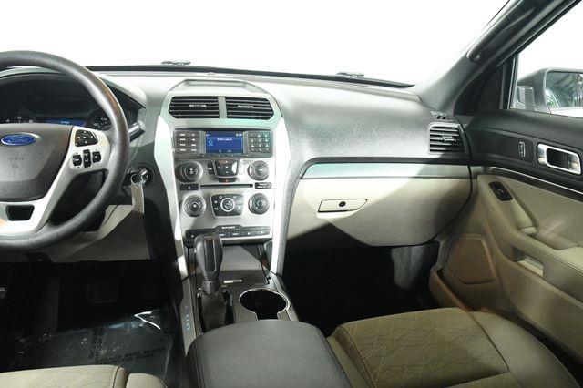 2015 Ford Explorer X photo
