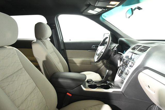 2015 Ford Explorer X photo