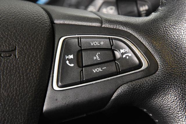2016 Ford Focus SE photo