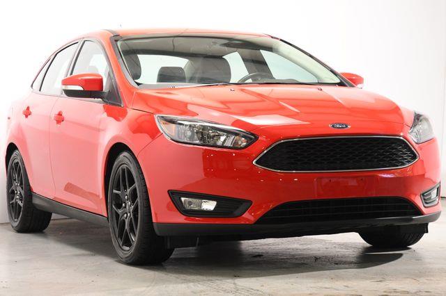 2016 Ford Focus SE photo