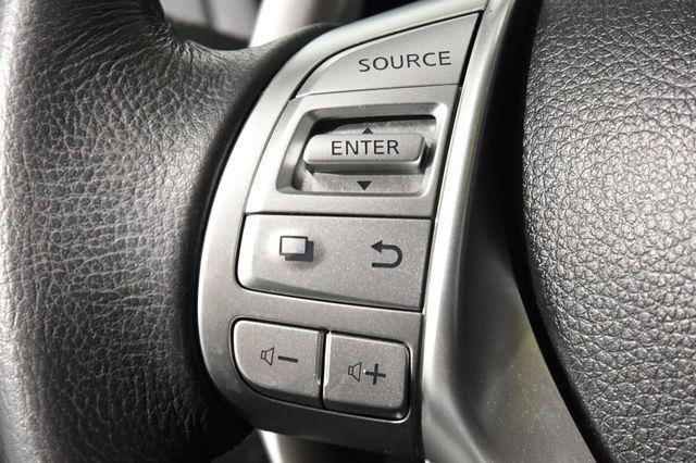 2016 Nissan Altima 2.5 SR photo