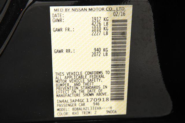 2016 Nissan Altima 2.5 SR photo
