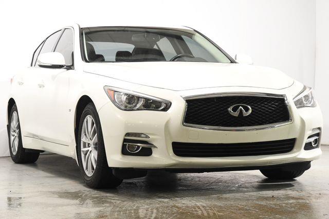 2015 Infiniti Q50 Premium w/ Nav & Heated Seats photo