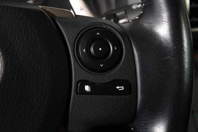 2016 Lexus IS age photo