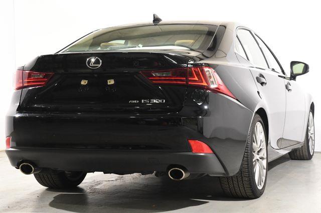 2016 Lexus IS age photo