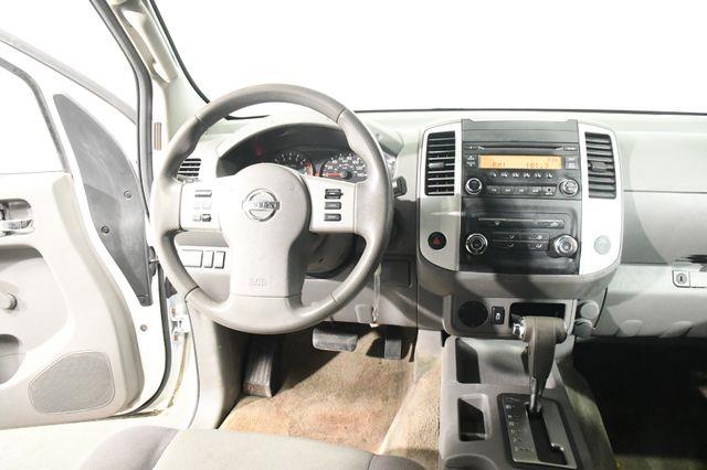 2014 Nissan Frontier S photo