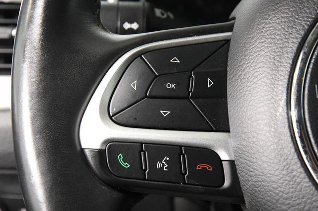 2018 Jeep Compass Latitude photo
